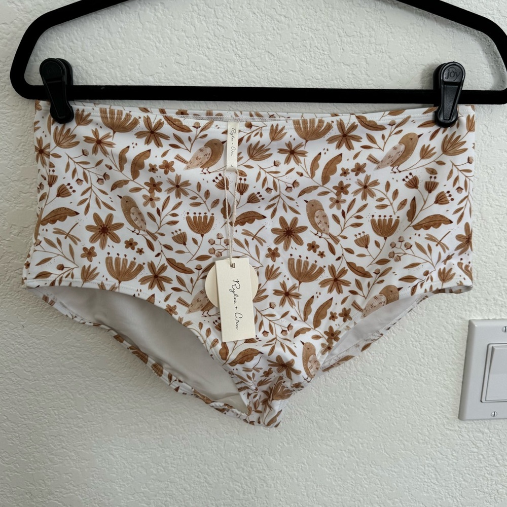 Rylee + Cru Floral/Bird Bikini High Waisted Bottom - L - New